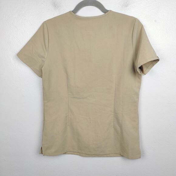 Figs Casma Scrub Top Womens XS Sandstone Tan V-Neck Pockets Short Sleeve 80 - Picture 6 of 7